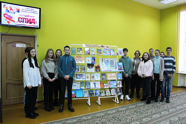 budushcheye v nashikh rukakh1