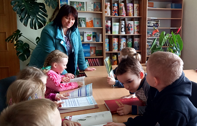 by the pages of the rubrum librum4