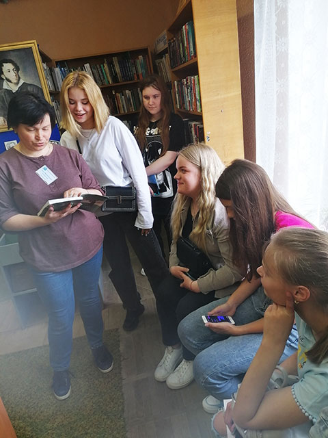 i skvoz goda i pokolenya on ne ustanet udivlyat4