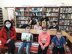 lyubovyu materinskoy my sogrety