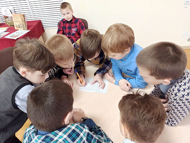 my budushchiye zashchitniki strany5