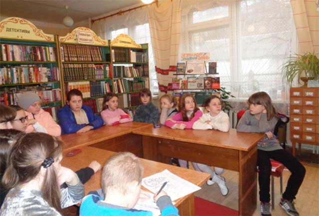 Den pakhnushchiy mimozoy2