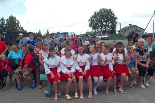 Den derevni Rosskiy Selets10