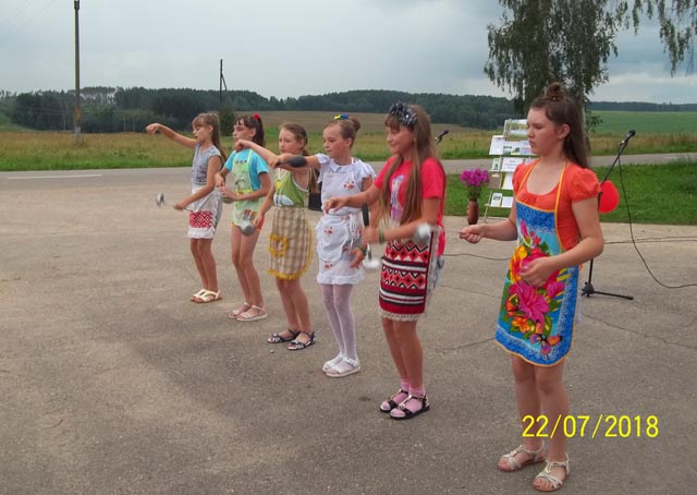 Den derevni Rosskiy Selets3