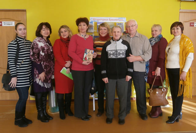 I.Yevlanova Takaya raznaya zhenshchina10