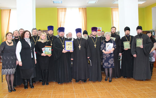 Otkrytiye kafedry pravoslavnoy literatury15