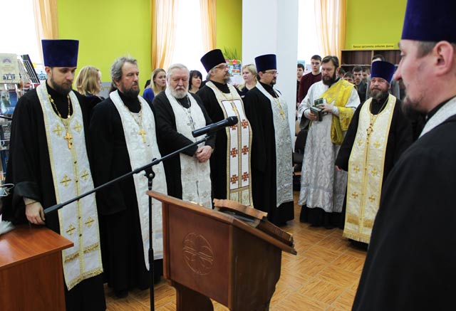 Otkrytiye kafedry pravoslavnoy literatury8