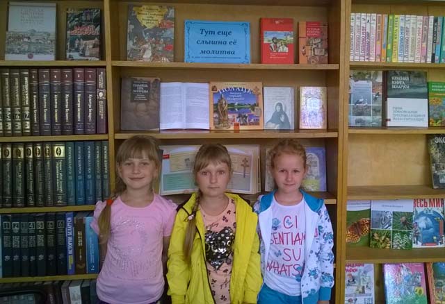 Tut yeshcho slyshna yeye molitva1