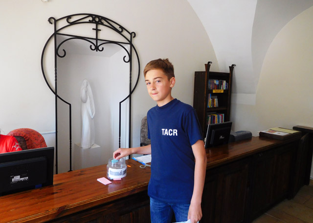 V bryzgakh solnechnogo sveta8