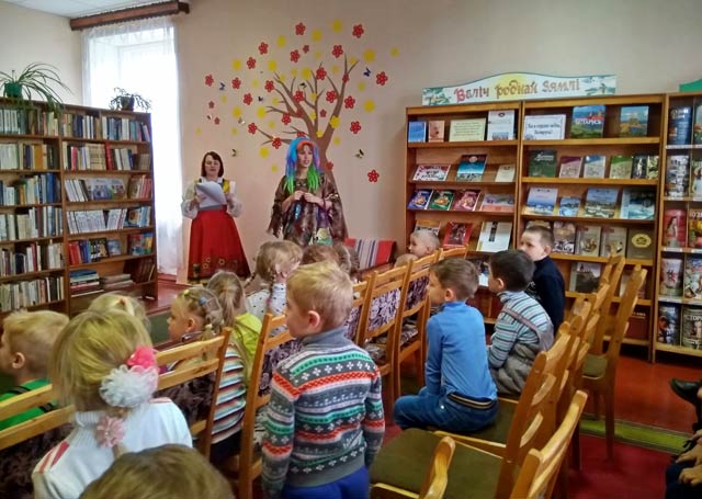 prazdnik My idem v biblioteku2