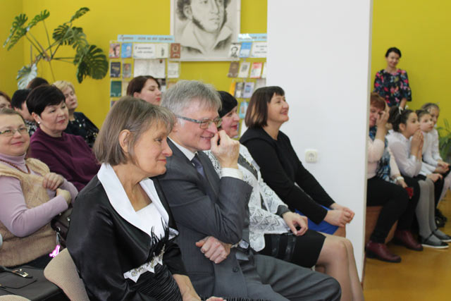 Chestvovaniye pisateley Trafimovykh16