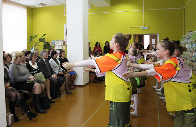 Chestvovaniye pisateley Trafimovykh4