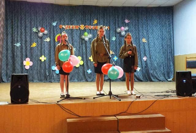 Ne smolknet slava tekh velikikh let1