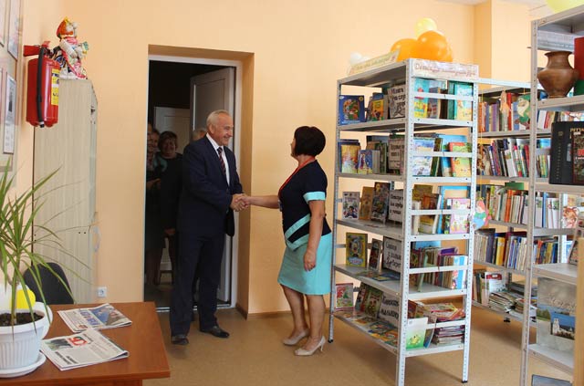 Otkrytiye Borzdovskoy biblioteki10