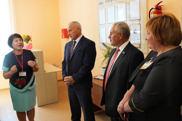 Otkrytiye Borzdovskoy biblioteki12