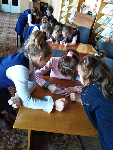 Pernatyye khvostatyye mokhnatyye2