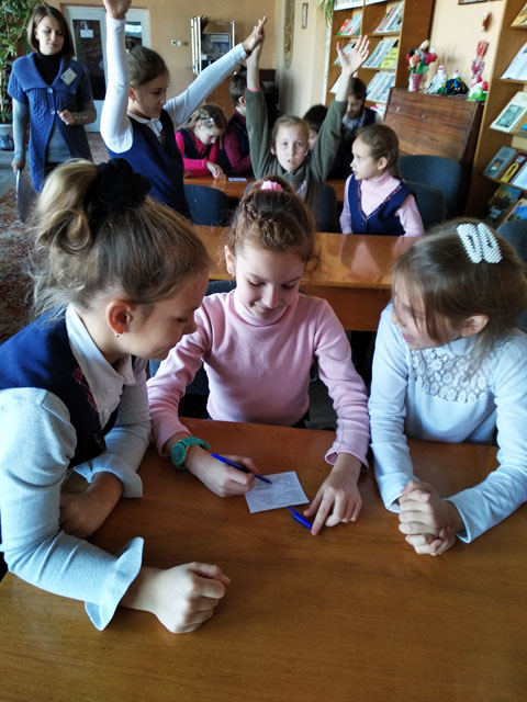 Pernatyye khvostatyye mokhnatyye4