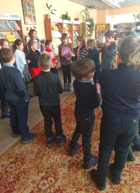 Raz dva tri V skazku popadi3