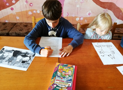 V gostyakh u mamy Mumi trolley