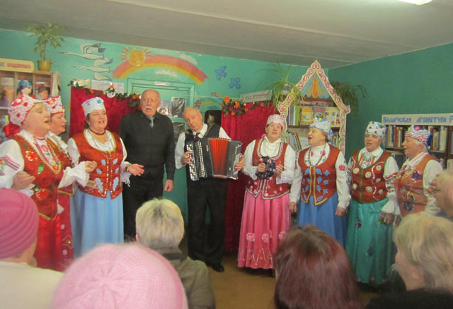 Vesenniy prazdnik dlya milykh zhenshchin2