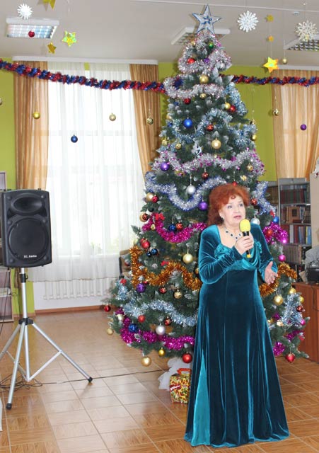 Yeshcho ne vecherNovyy god7