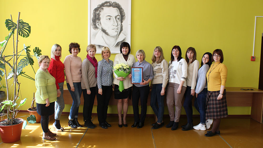 doska pocheta tsentralnaya2