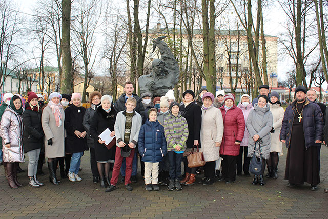 korotkevich miting u pamyatnika8