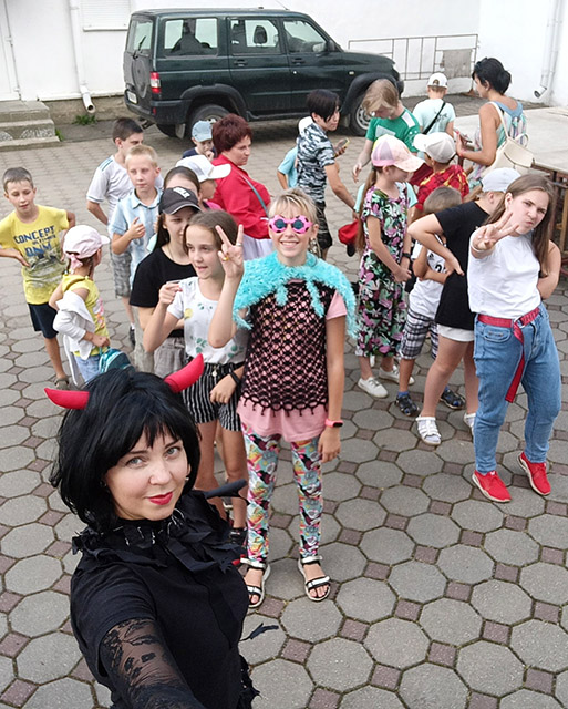 Nuzhno druzhboy dorozhit2