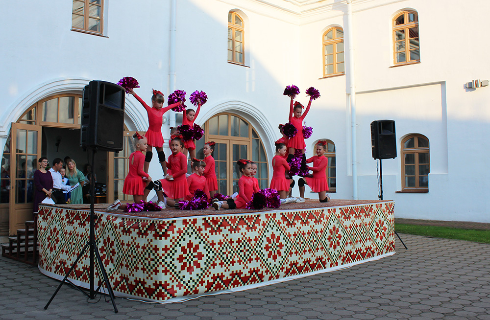 Ulotnyy neskuchnyy vecher21