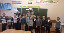 lyubovyu materinskoy mir sogreyet