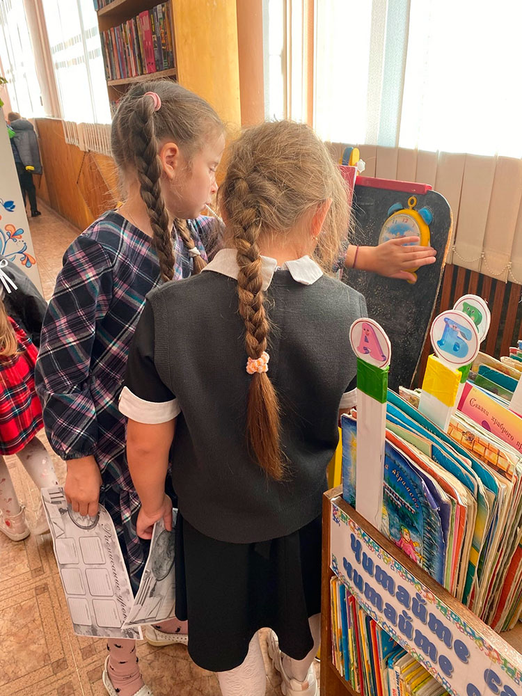 my pod shkolnymi parusami1