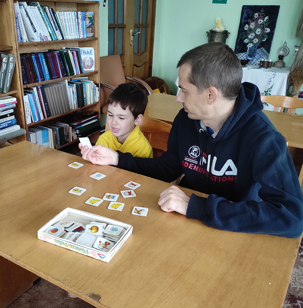 papa i ya nerazluchnyye druzya5