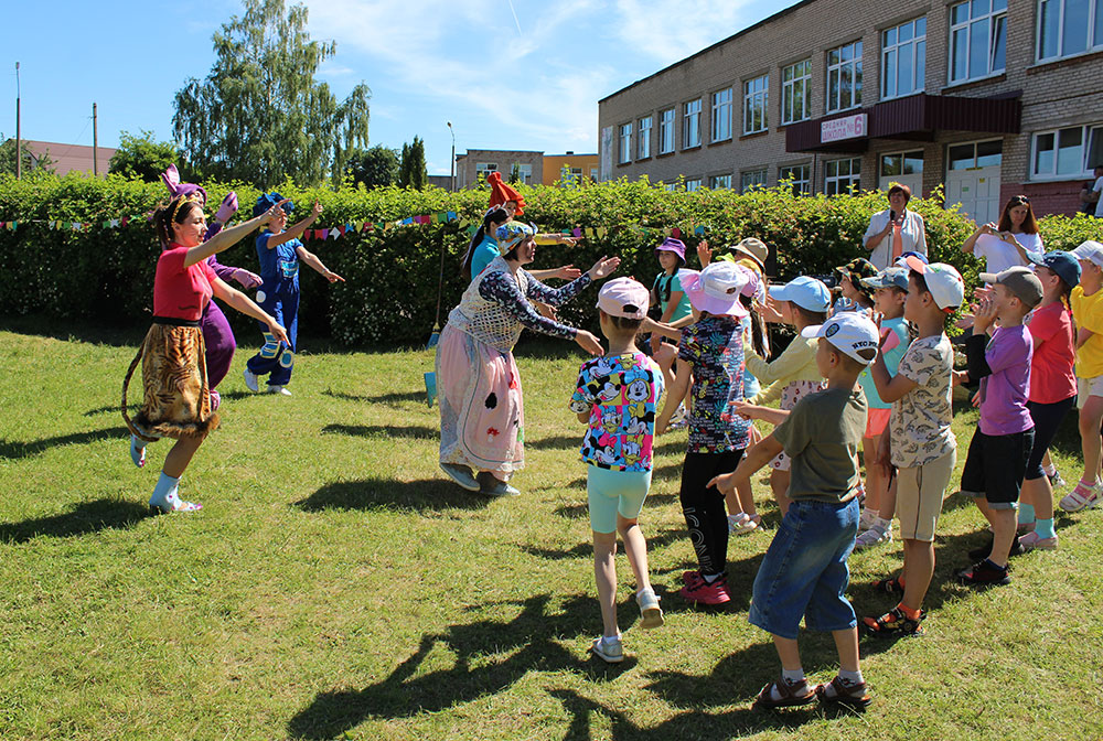 prazdnik prokaznik biblioteka gorkogo32