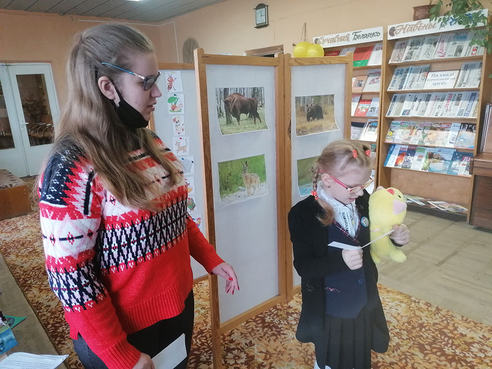 zveri i ptitsy na knizhnykh stranitsakh2