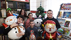 vso plokhoye ostavlyayem staryy novyy god vstrechayem