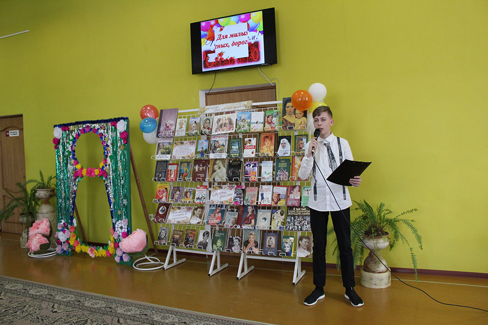 8 marta tsentralnaya kontsert3