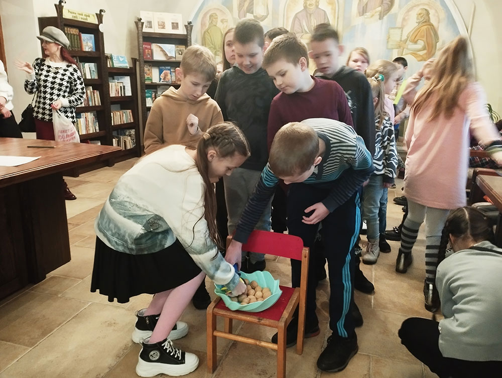 kanikuly v biblioteke2