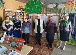 ocharovaniye zhenskogo platka