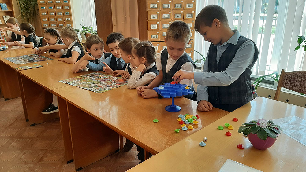 chas priklyucheniy i razvlecheniy3