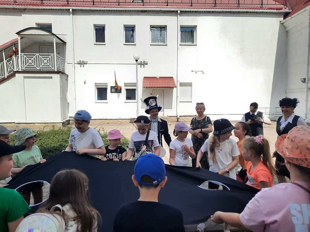 Leto s knigoy interesney10