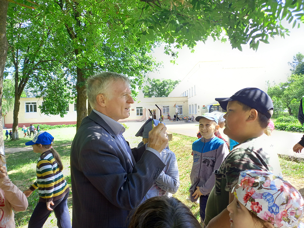 Mezhevo vstrecha s pisatelem Trafimovym10