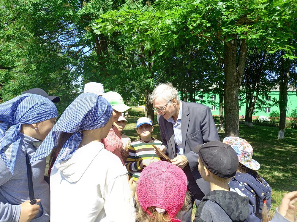 Mezhevo vstrecha s pisatelem Trafimovym13