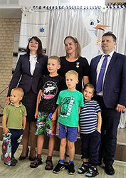 Prazdnichnoye vrucheniye Ordena Materi