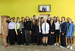 tolstoy biblioteka pushkina