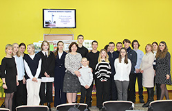 K 45 letiyu pamyatnogo znaka