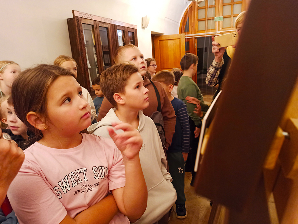 kanikuly v biblioteke4