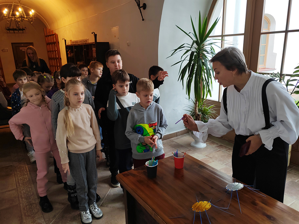 kanikuly v biblioteke7