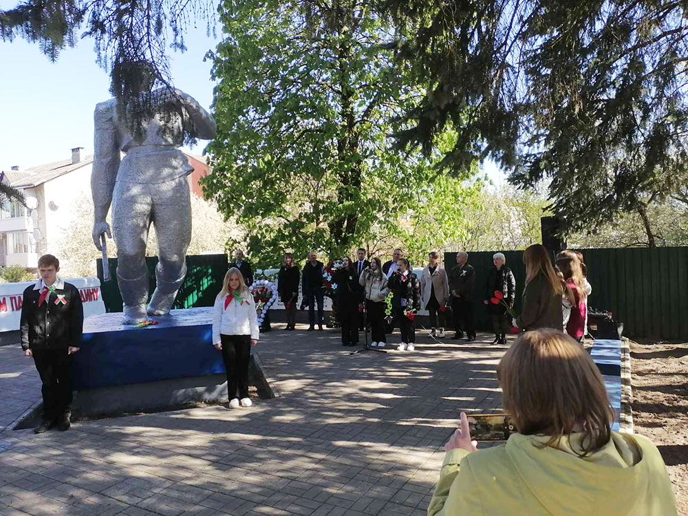 slava tebe soldat pobeditel1