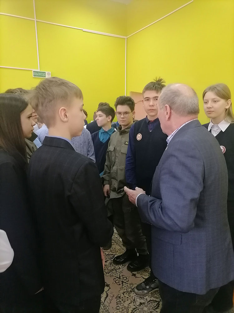 Menya vdokhnovlyayet rodnaya zemlya6