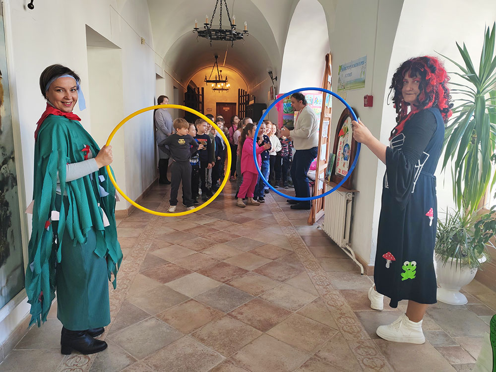 V gostyakh u Zubnoy fei3